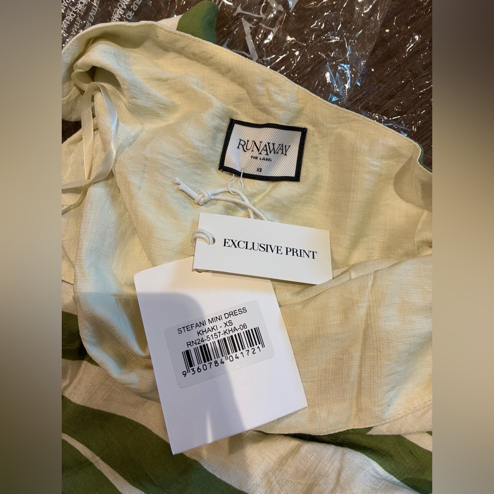 Runaway The Label Stefani Mini Dress Khaki - xs - Picture 4 of 6